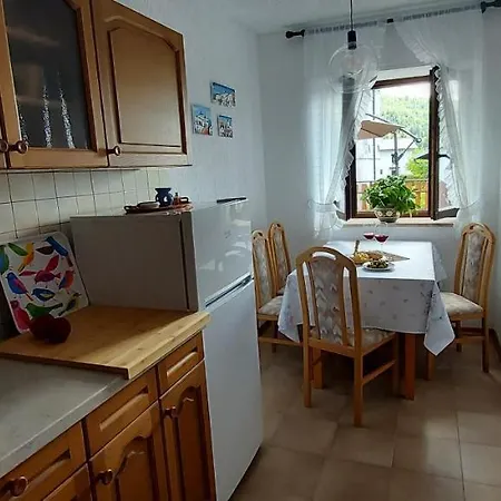 Apartma Pr' Ivani Miskorinovi
